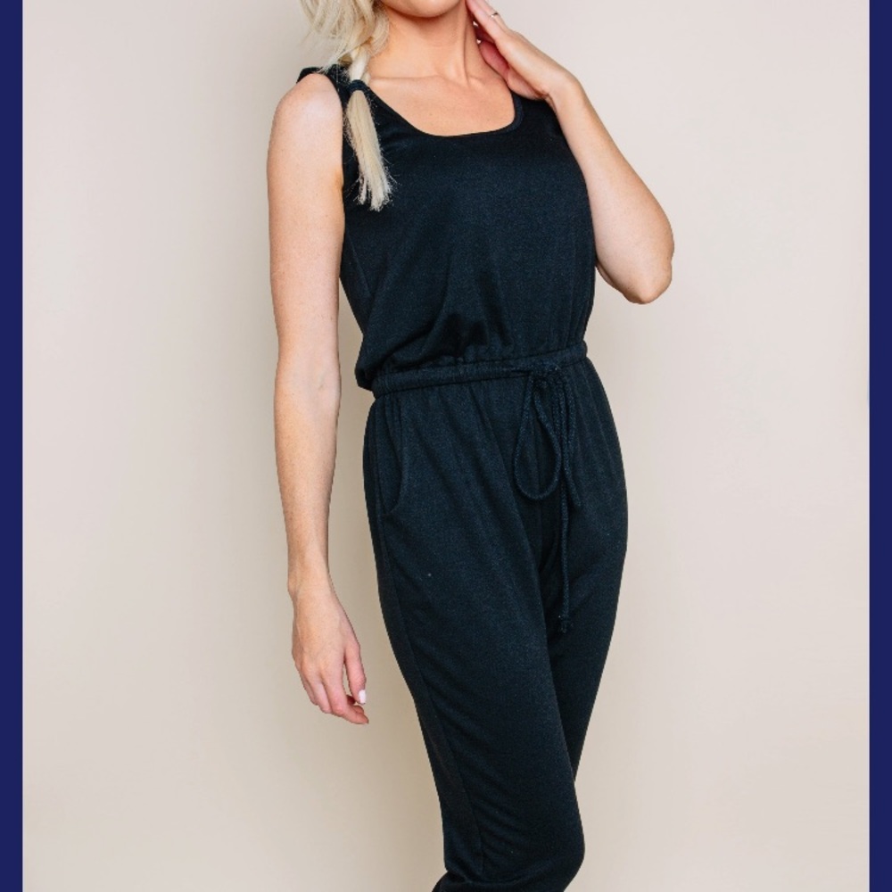 Huntington Jumper with pockets (Black)